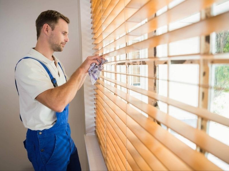 Cuidados com Cortinas, Persianas e Toldos.